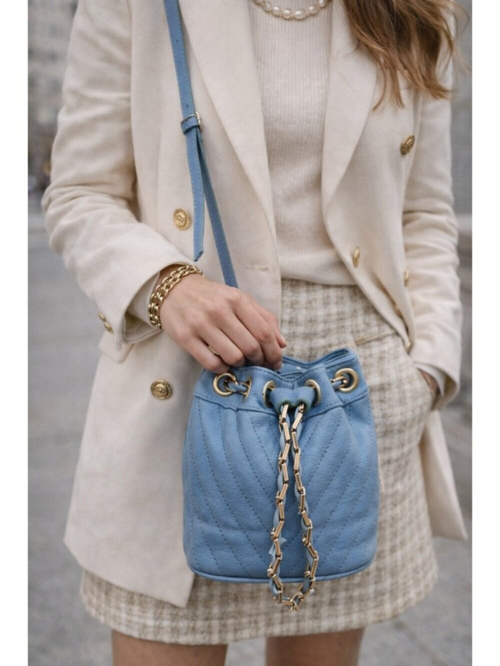 Free People Blue Faux Leather Mini Bucket Bag Gold Chain Drawstring Crossbody - Picture 14 of 14
